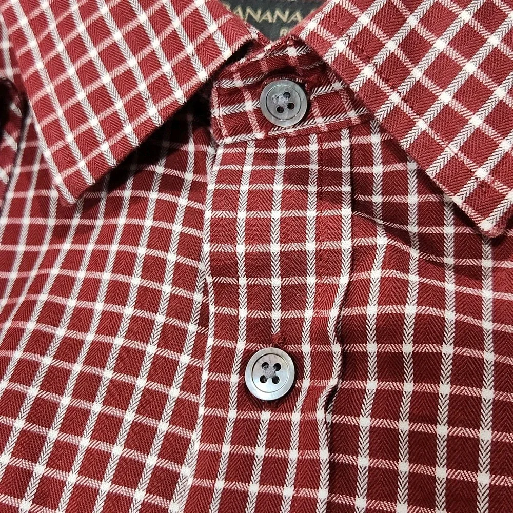 Banana Republic‎ Relaxed Mens Button Down Shirt Size Large Burgundy Checkered